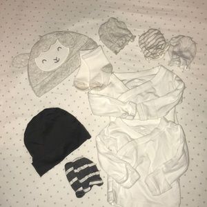 Newborn mittens, onesie